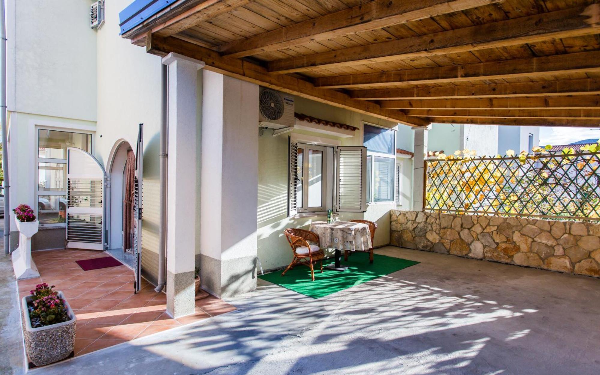 Apartments Luka 3 Baska  Exterior photo