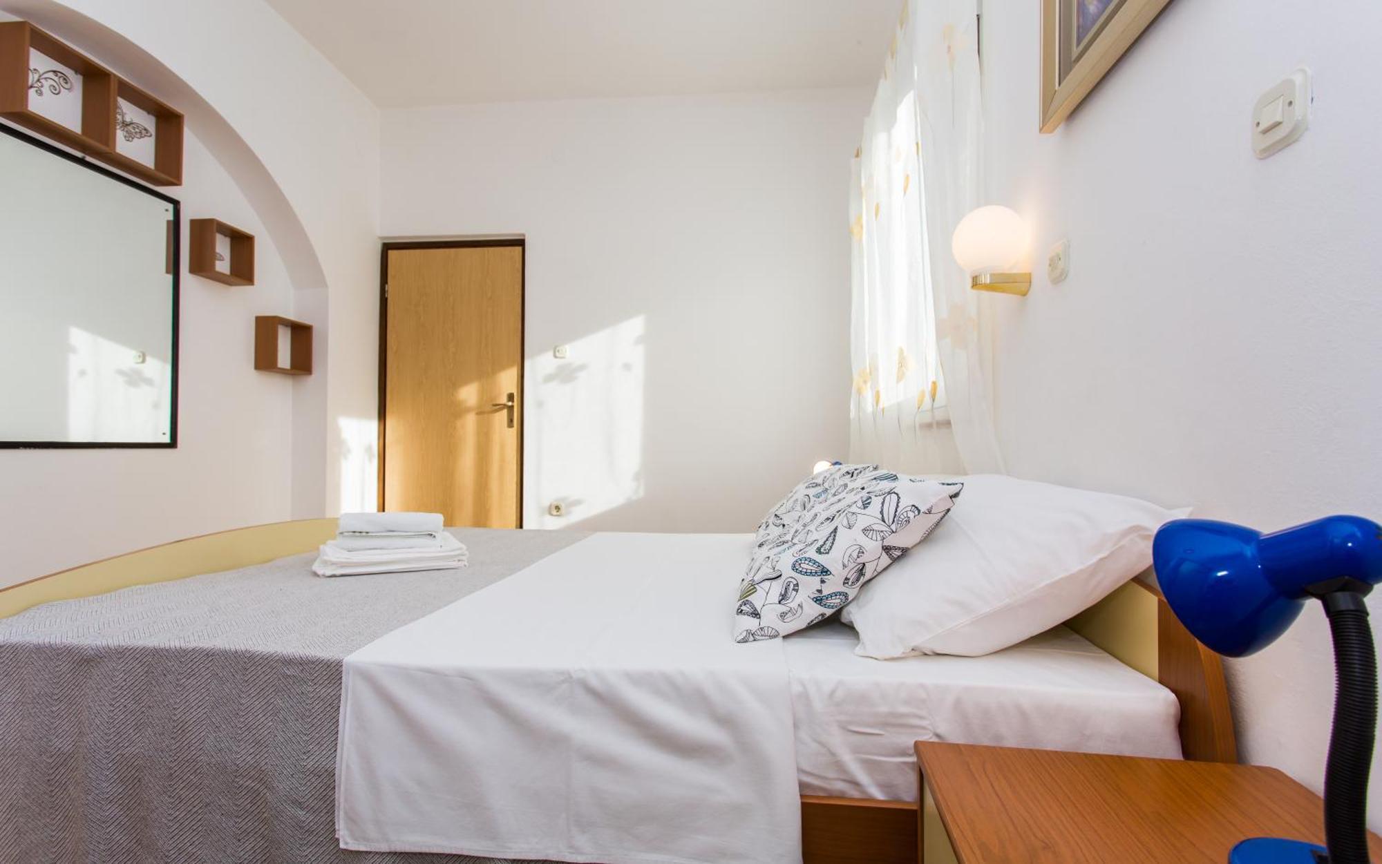 Apartments Luka 3 Baska  Exterior photo