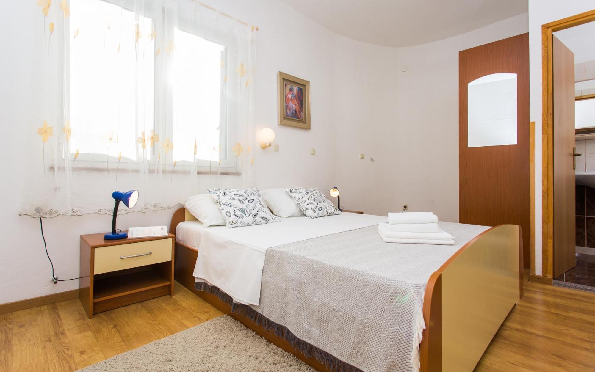Apartments Luka 3 Baska  Room photo